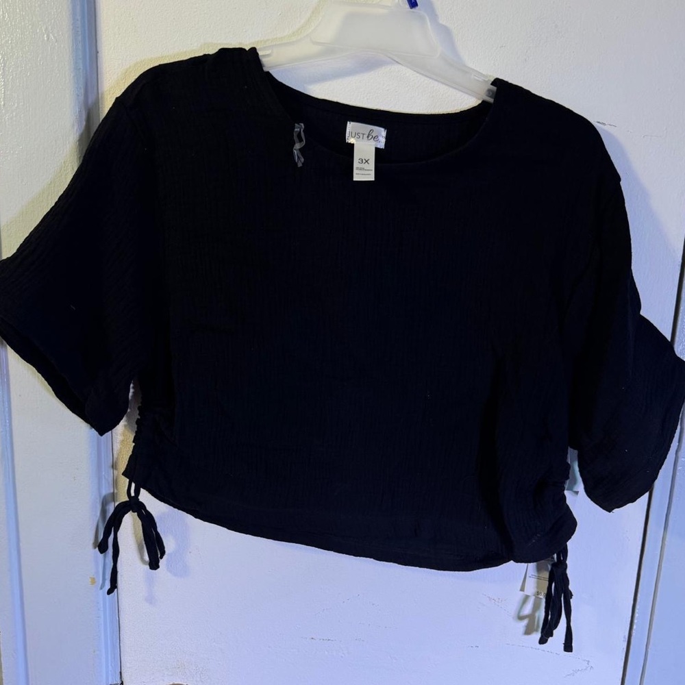 Black Woven Crinkle Boxy Crop Top